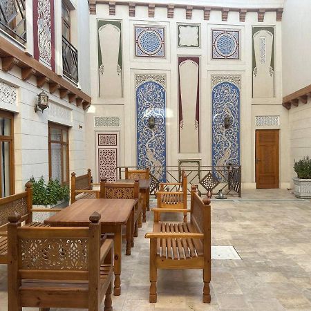 Antique Hotel Imran Buchara Exterior foto